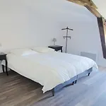 Hameau De La Landriere A 3 Min Du Puy Du Fou B&B