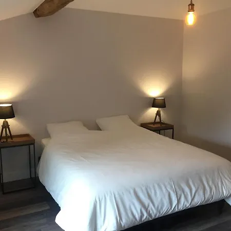 Hameau De La Landriere A 3 Min Du Puy Du Fou Bed & Breakfast 3*